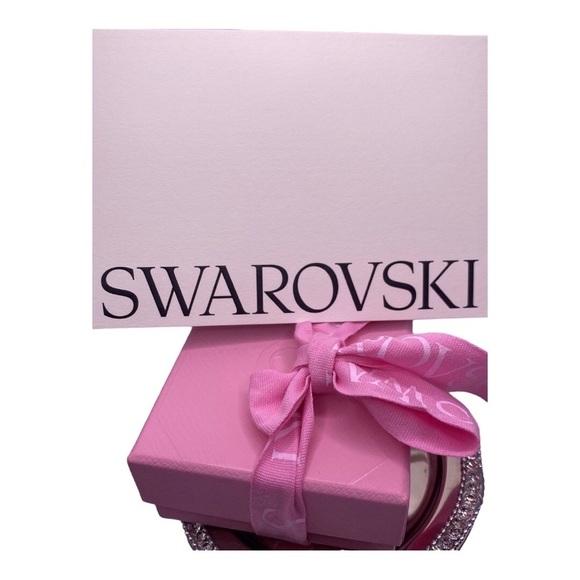 Swarovski Millenia Ear Clip Earrings - Picture 6 of 7